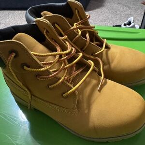 Kids workbooks size 6